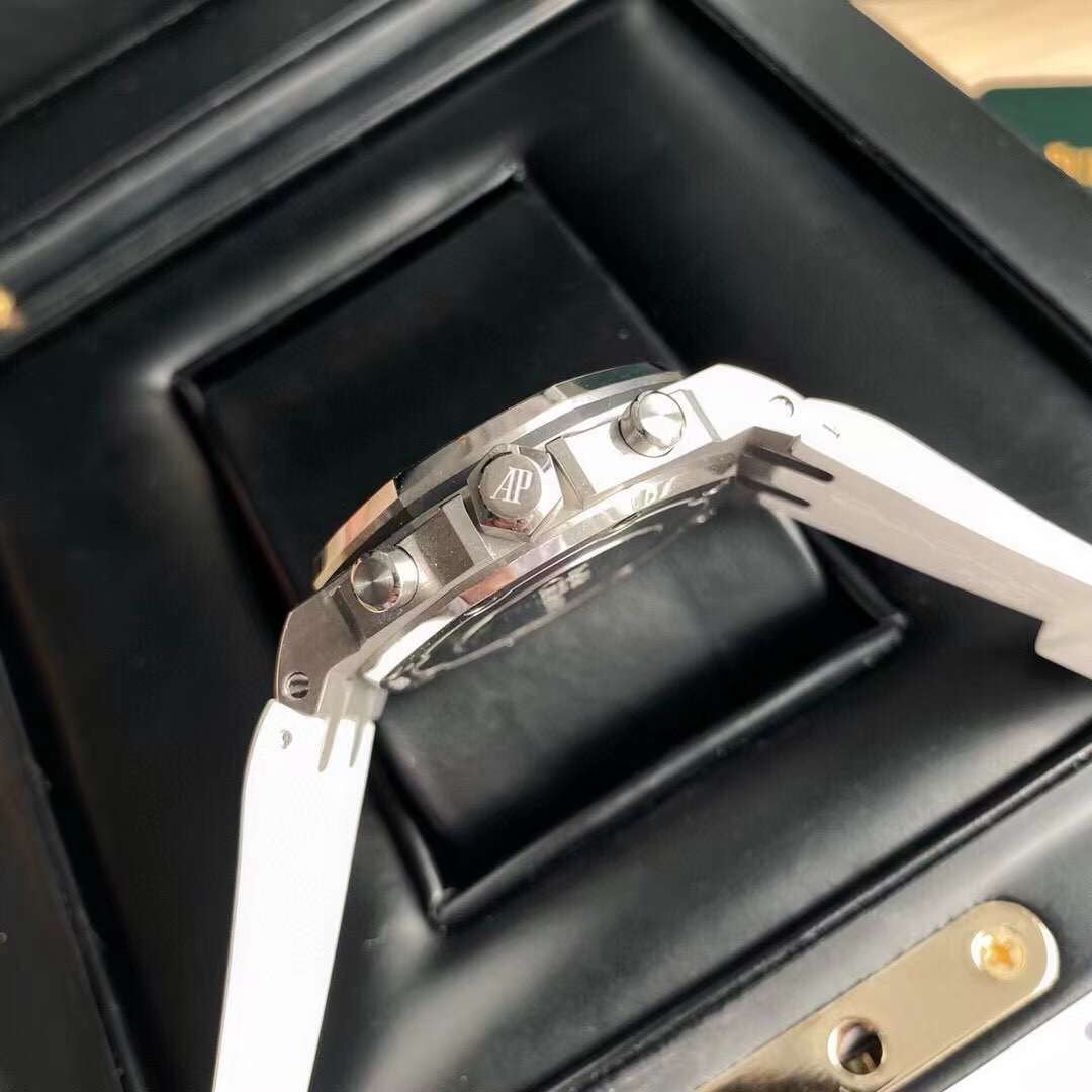Audemars Piguet Royal Oak Offshore Series Wrist Watch WAT02087