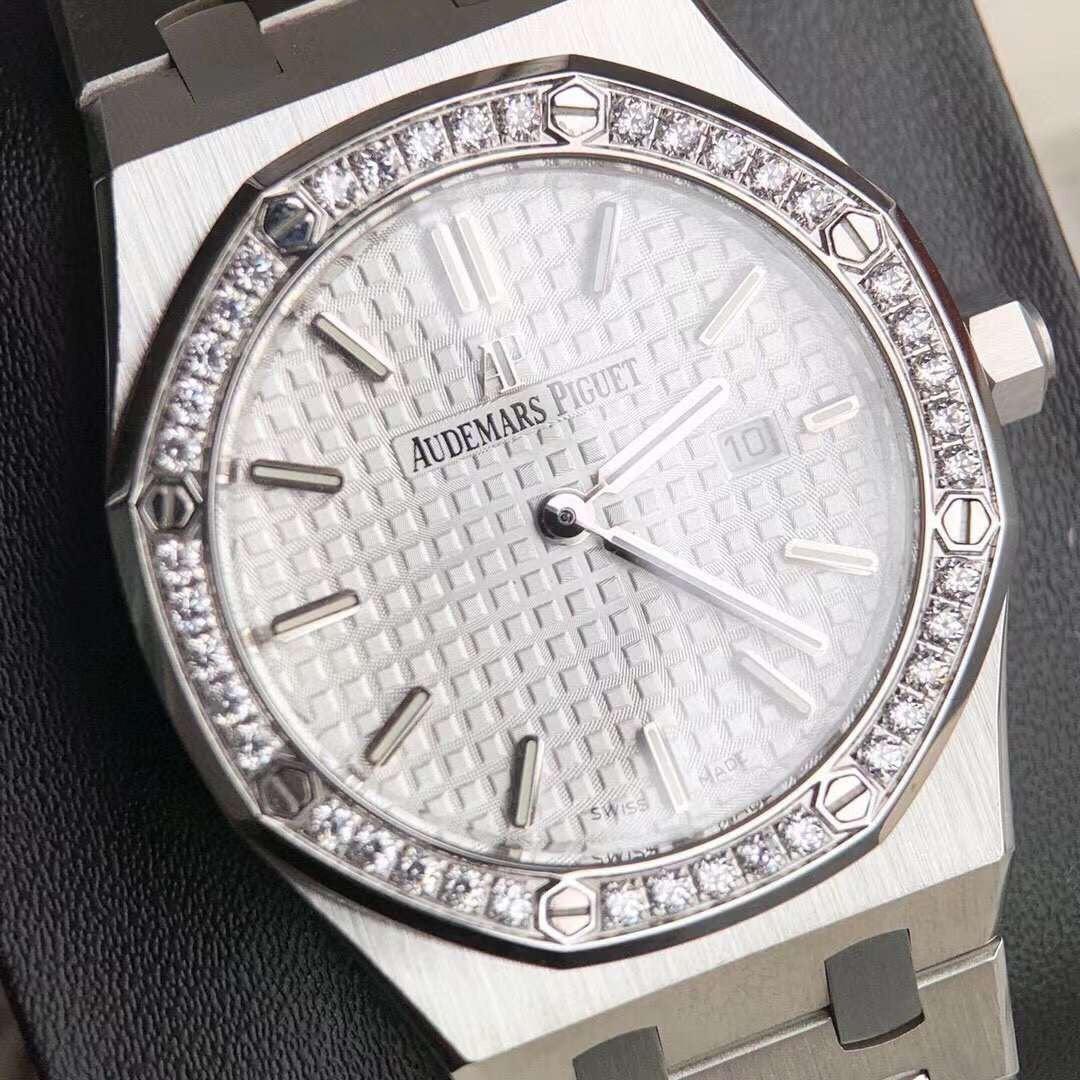 Audemars Piguet Royal Oak Offshore Series Wrist Watch WAT02089