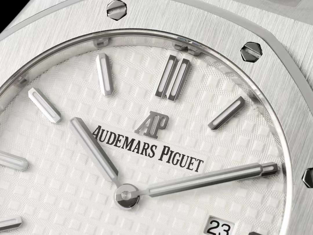 Audemars Piguet Royal Oak Offshore Series Wrist Watch WAT02095
