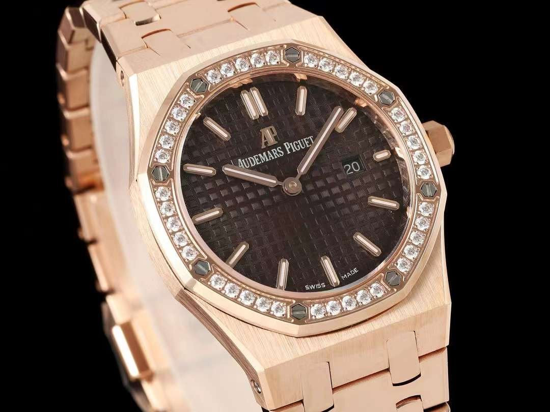 Audemars Piguet Royal Oak Offshore Series Wrist Watch WAT02109