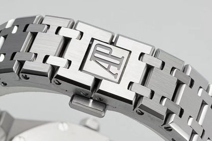 Audemars Piguet Royal Oak Offshore Series Wrist Watch WTJN25059