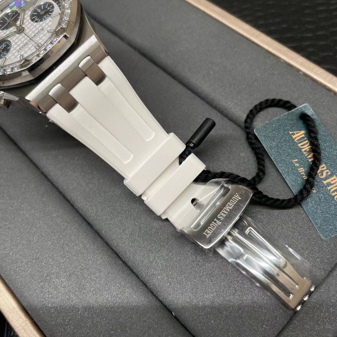 Audemars Piguet Royal Oak Offshore Series Wrist Watch WTJN25063