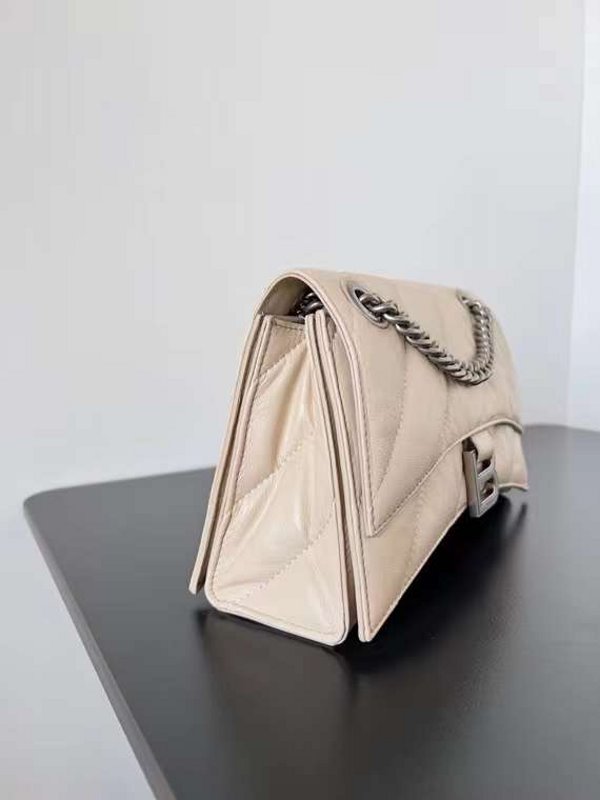 Balenciaga Hourglass Classic Bag BG02518