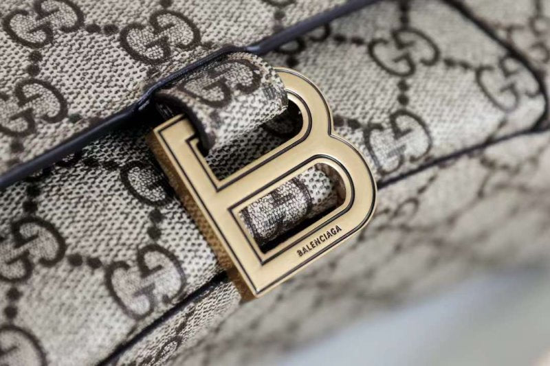 Balenciaga Hourglass Hang Bag BG02536