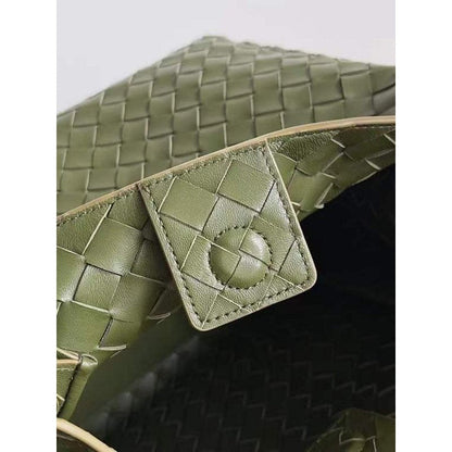 Bottega Veneta Andiamo Parachute Bag in Intrecciato Leather BGDC0061