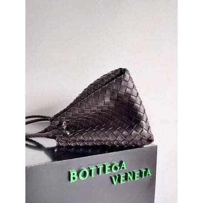 Bottega Veneta Andiamo Parachute Bag in Intrecciato Leather BGDC0062