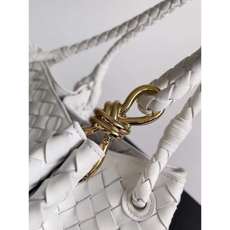 Bottega Veneta Andiamo Parachute Bag in Intrecciato Leather BGDC0064