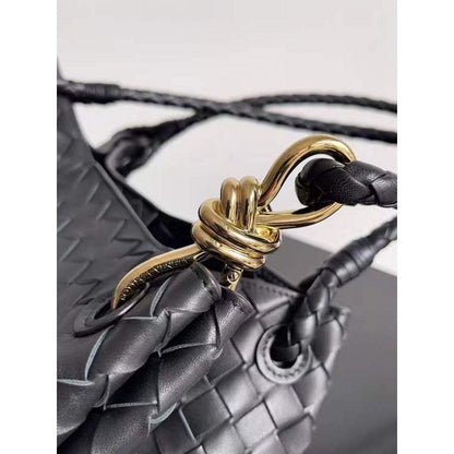 Bottega Veneta Andiamo Parachute Bag in Intrecciato Leather BGDC0066