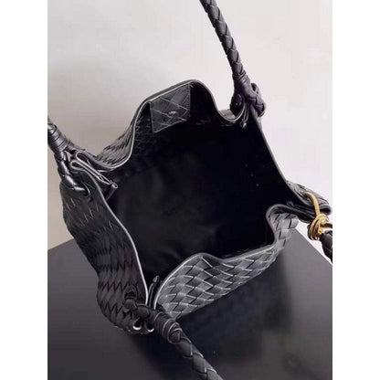 Bottega Veneta Andiamo Parachute Bag in Intrecciato Leather BGDC0066