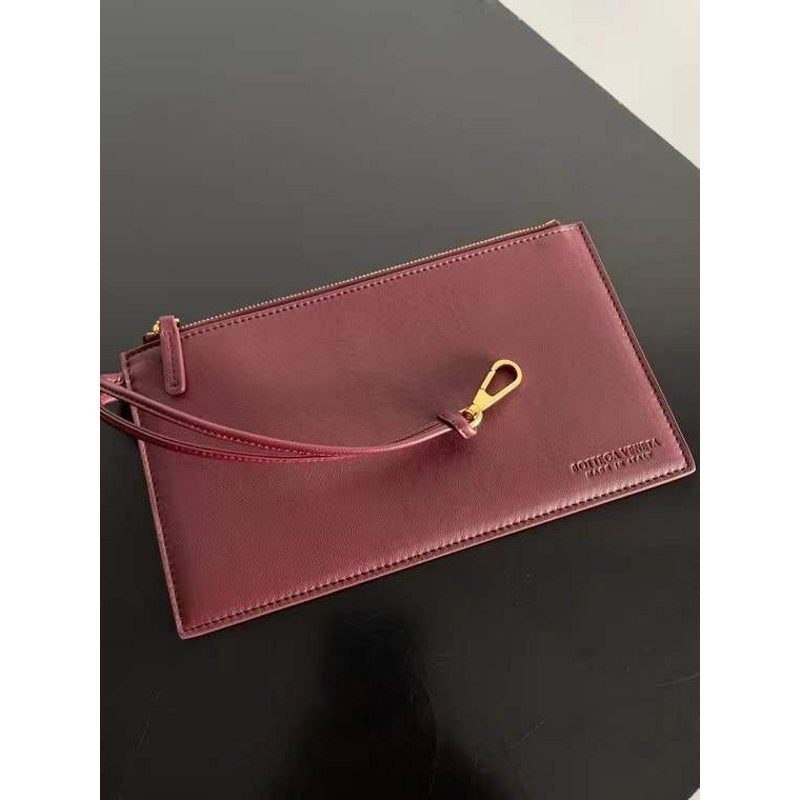 Bottega Veneta Andiamo Parachute Bag in Intrecciato Leather BGDC0067