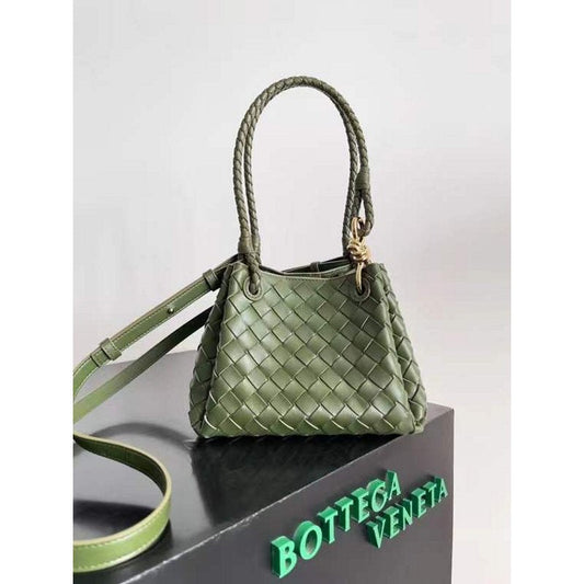 Bottega Veneta Andiamo Parachute Bag in Intrecciato Leather BGDC0068