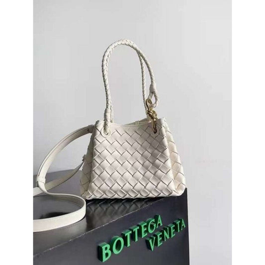 Bottega Veneta Andiamo Parachute Bag in Intrecciato Leather BGDC0069