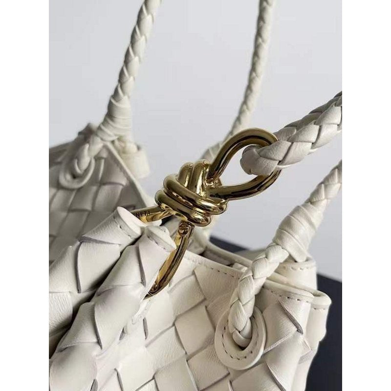 Bottega Veneta Andiamo Parachute Bag in Intrecciato Leather BGDC0069