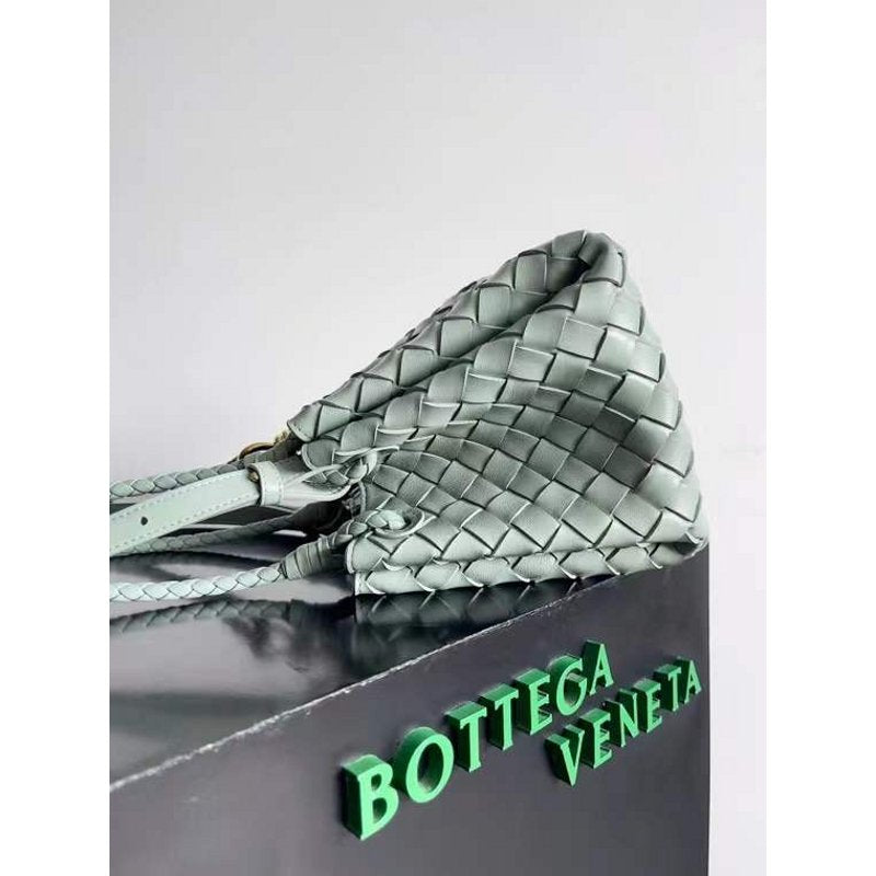 Bottega Veneta Andiamo Parachute Bag in Intrecciato Leather BGDC0070