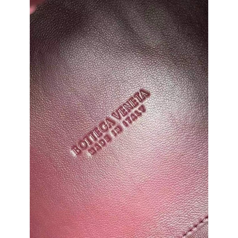 Bottega Veneta Andiamo Parachute Bag in Intrecciato Leather BGDC0071