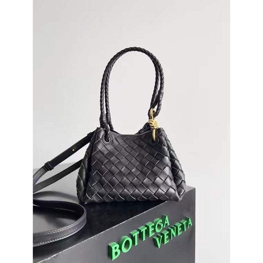 Bottega Veneta Andiamo Parachute Bag in Intrecciato Leather BGDC0072