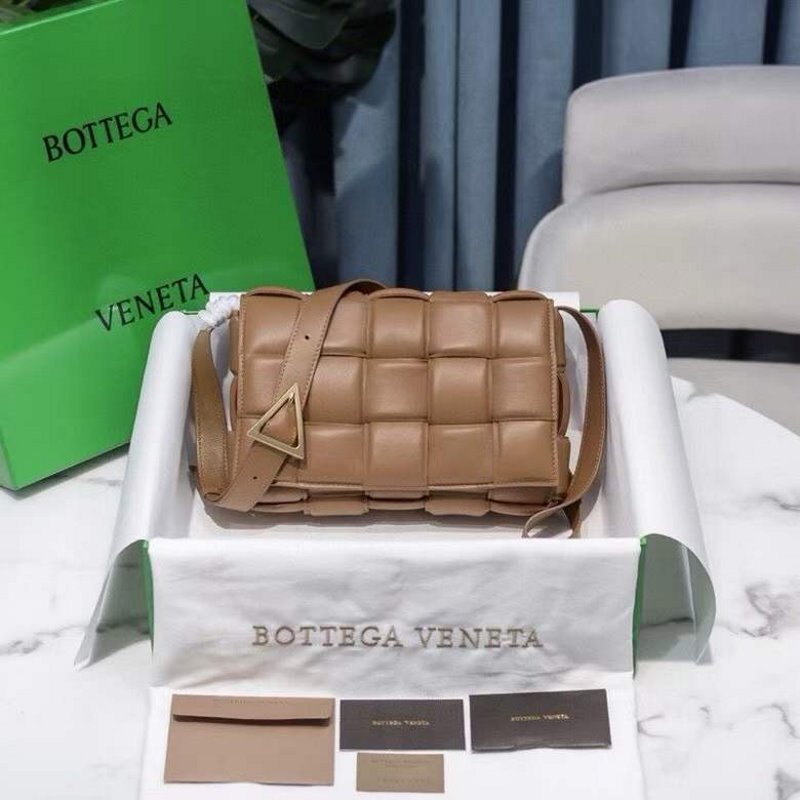 Bottega Veneta Cassette Pillow Bag BG02815