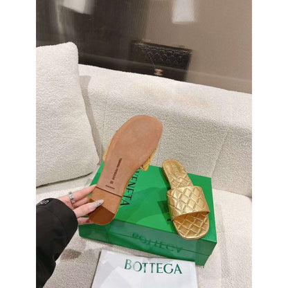 Bottega Veneta Flat Slippers SH010030