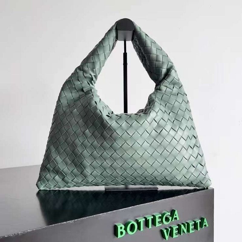 Bottega Veneta Hop Hand Bag BG02997