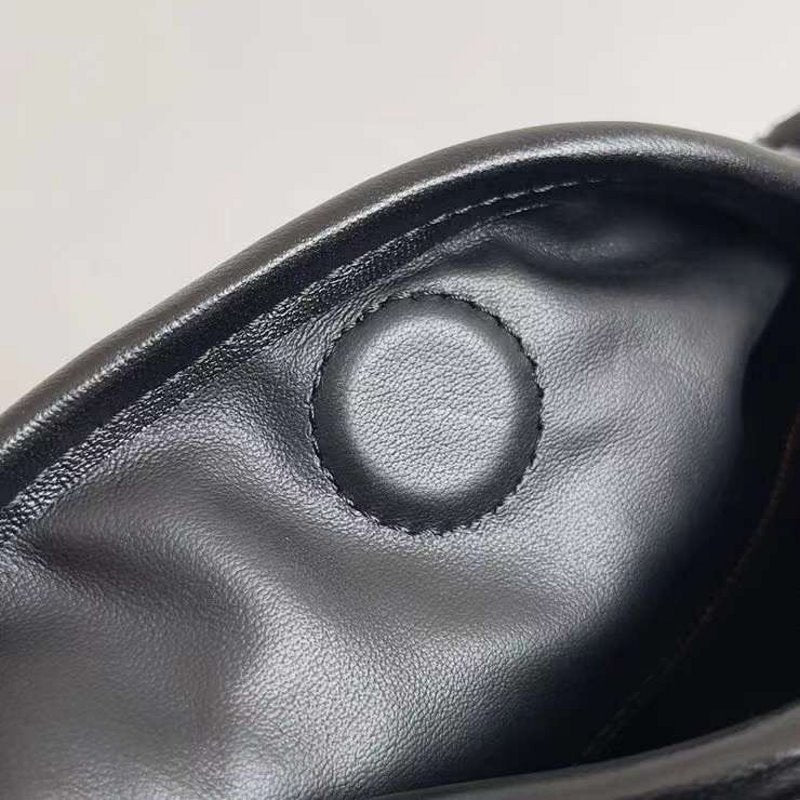 Bottega Veneta Hop Hand Bag BG02998