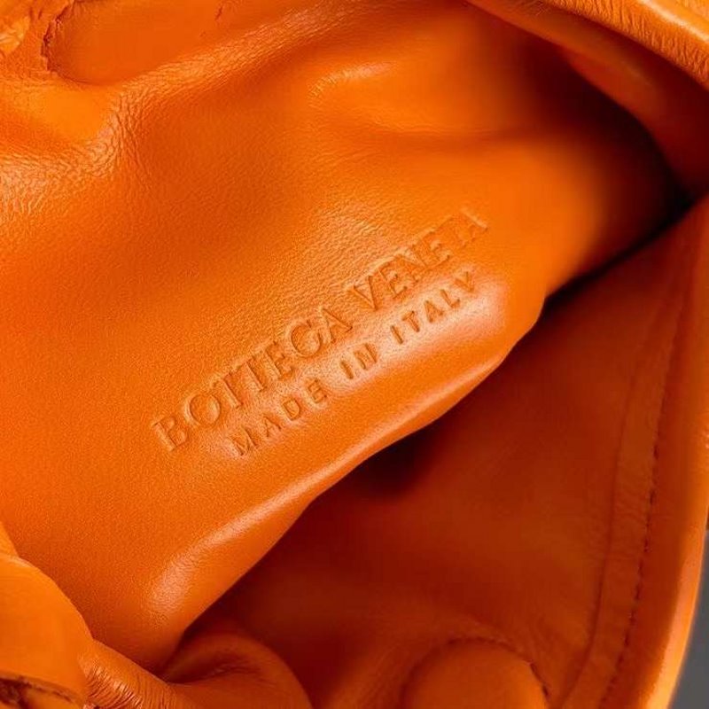Bottega Veneta Mini Hop Hand Bag BG03002