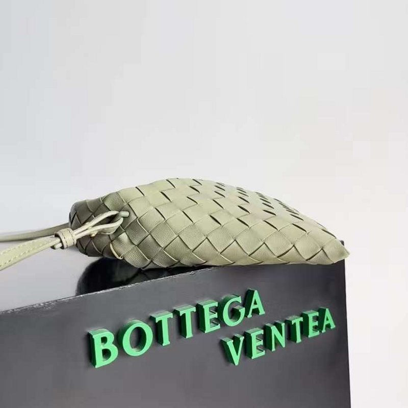 Bottega Veneta Mini Hop Hand Bag BG03003
