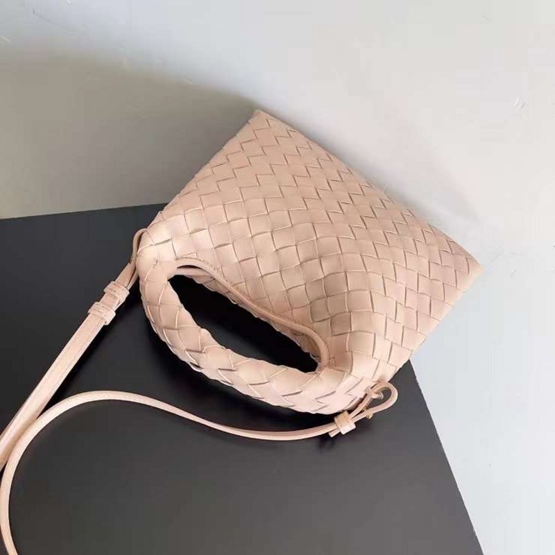 Bottega Veneta Mini Hop Hand Bag BG03004