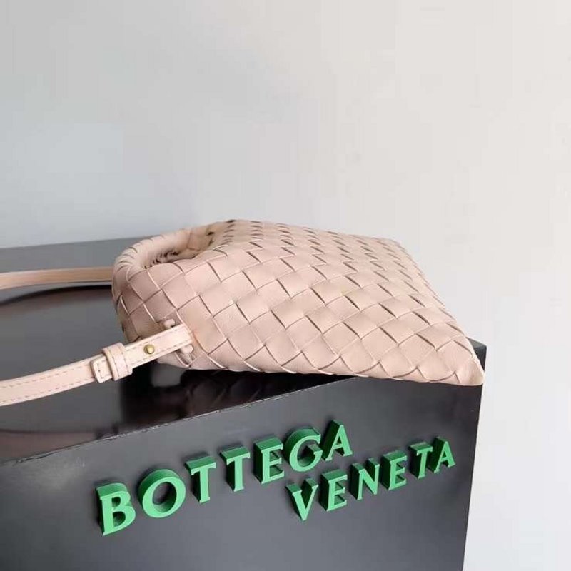 Bottega Veneta Mini Hop Hand Bag BG03004