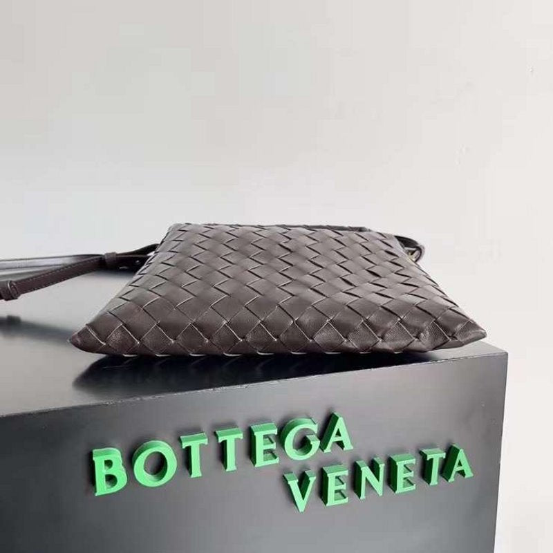 Bottega Veneta Mini Hop Hand Bag BG03006