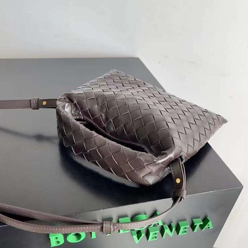 Bottega Veneta Mini Hop Hand Bag BG03006