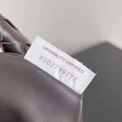 Bottega Veneta Mini Hop Hand Bag BG03006