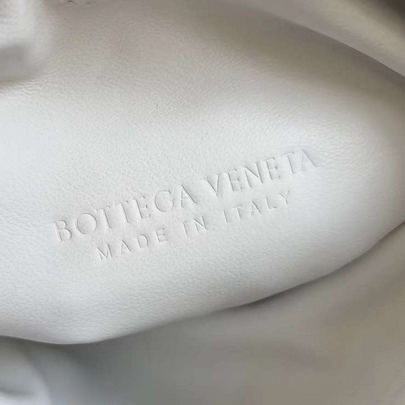 Bottega Veneta Mini Hop Hand Bag BG03007