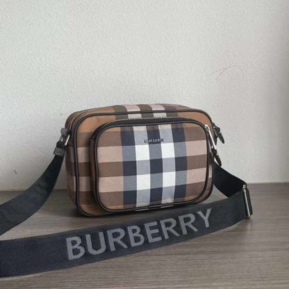 Burberry Cross Body Bag BG02672