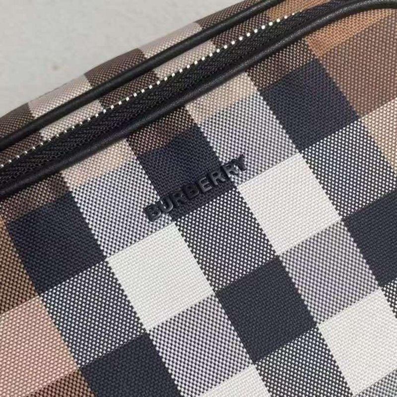 Burberry Cross Body Bag BG02672