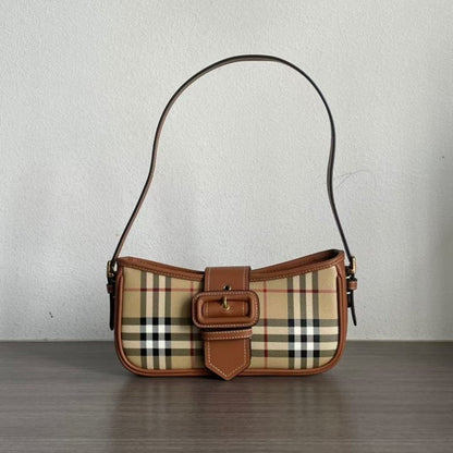 Burberry Shoulder Bag BG0525016