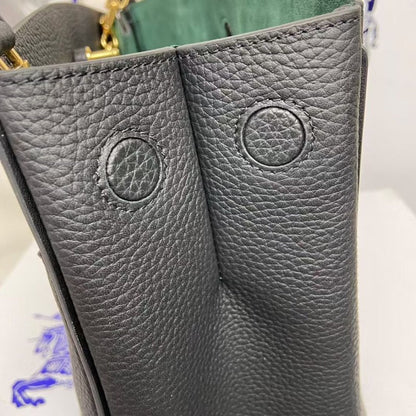 Burberry Shoulder Tote Bag BG0525012