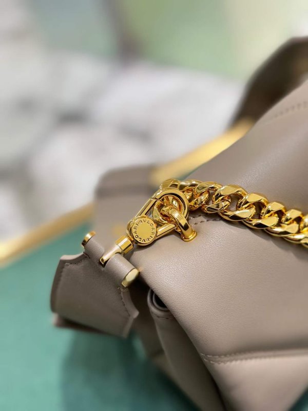Bvlgari Serpenti Cabochon Crossbody Bag BG02414