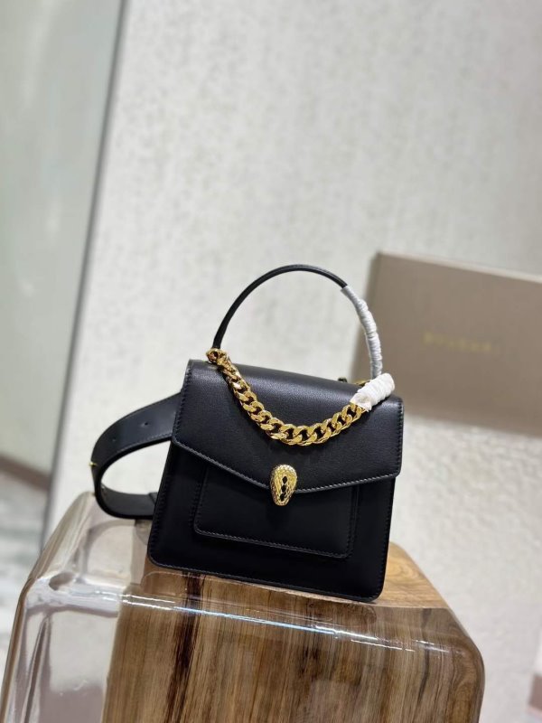 Bvlgari Serpenti Crossbody Bag BG02400