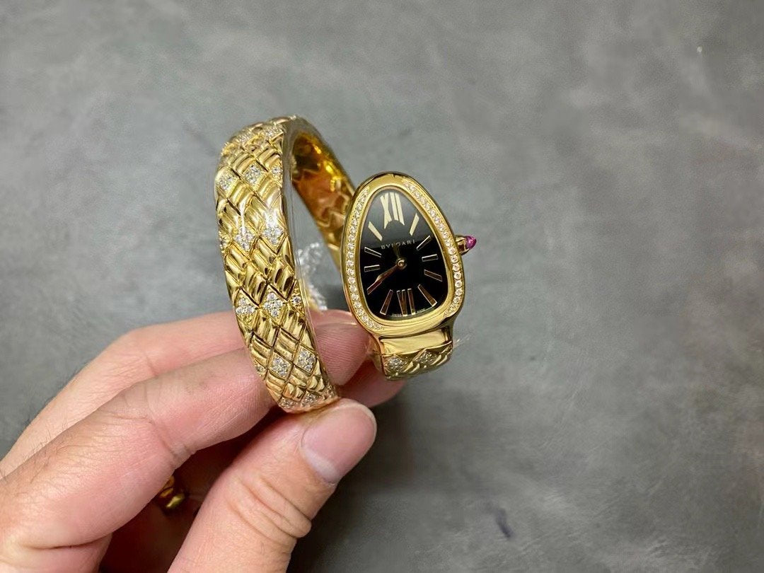 Bvlgari Serpenti Spigne Series Wrist Watch WTJN25001