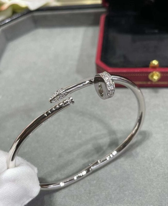 Cartier Juste un Clou Nail Bracelet JWLH0155