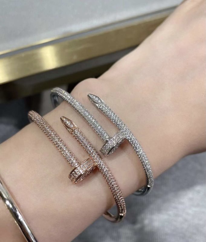 Cartier Juste un Clou Nail Diamond Bracelet JWLH0154