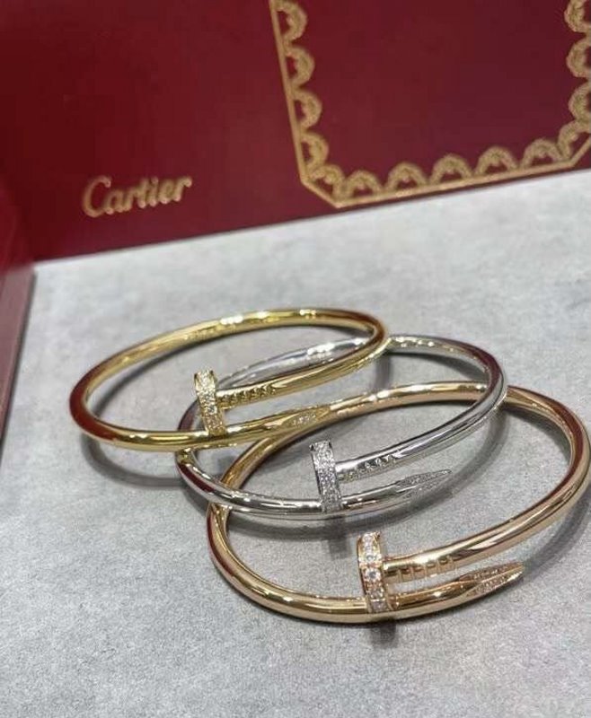Cartier Juste un Clou Nail Diamond Bracelet JWLH0156