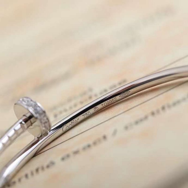 Cartier Juste un Clou Nail Diamond Earrings JWLH0150