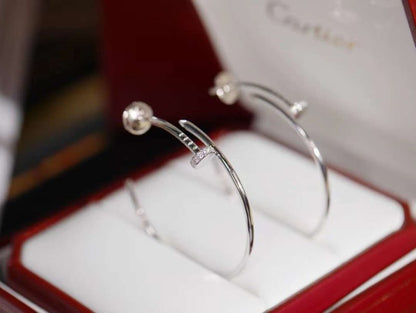 Cartier Juste un Clou Nail Earrings JWLH0152