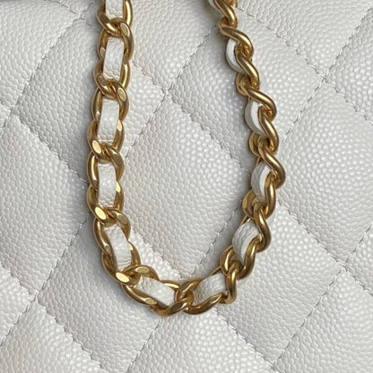 Chanel C Hand Bag BG0525112