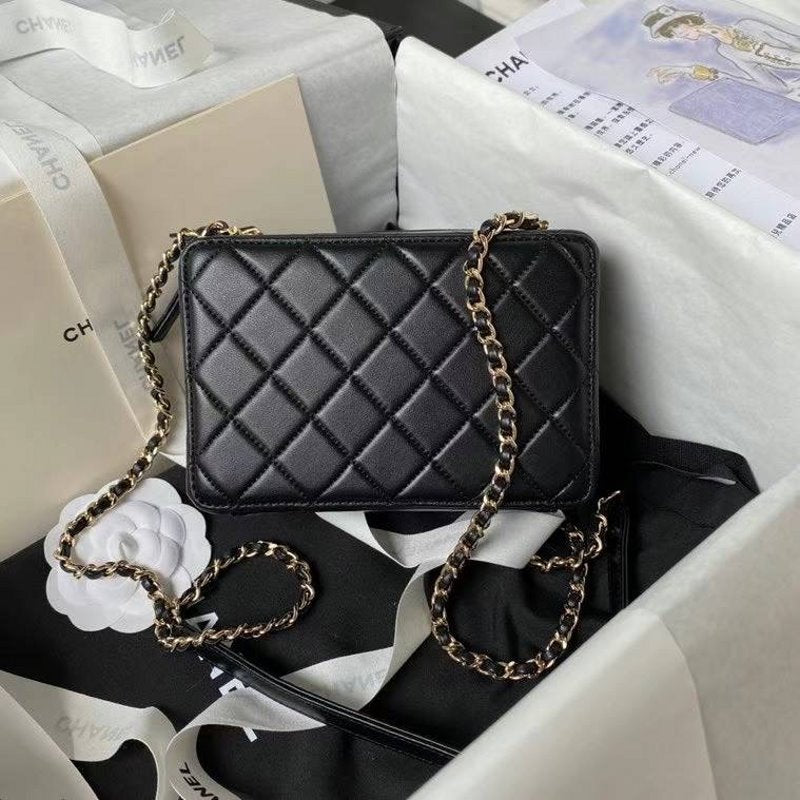 Chanel Camera Bag BG02777