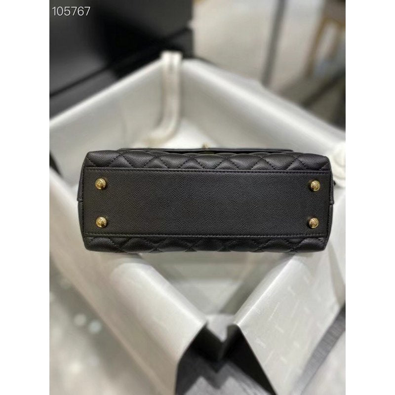 Chanel Coco Handle Bag BG0525032