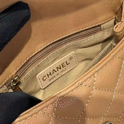 Chanel Coco Handle Bag BG0525035