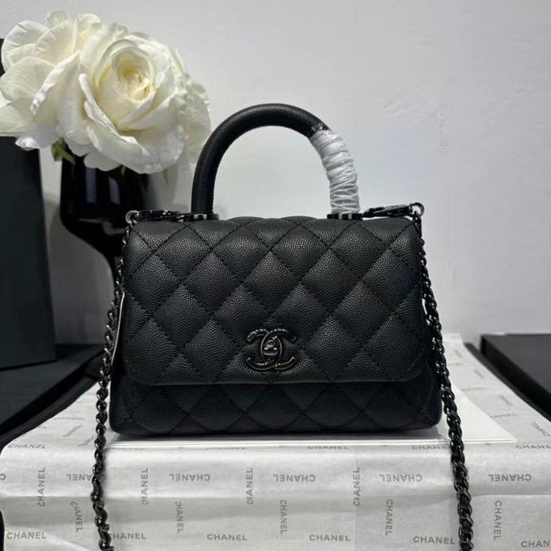 Chanel Coco Handle Bag BG0525036