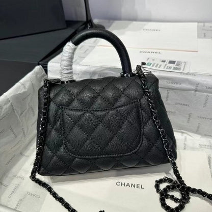Chanel Coco Handle Bag BG0525036